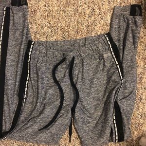VS ULTIMATE PINK JOGGERS GREAT CONDITION